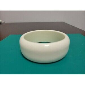 Vintage Cream Ivory Marbled Celluloid Lucite Chunky Bangle Bracelet Large Wrist